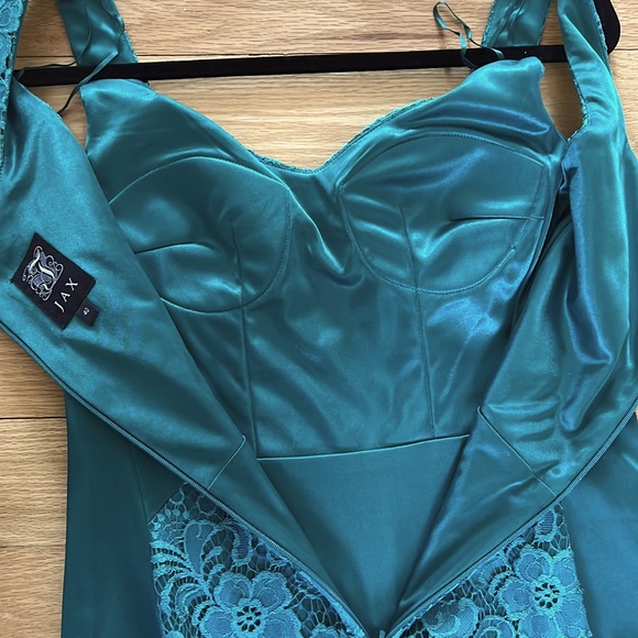 JAX formal cocktail dress. Size 40. - Picture 8 of 12